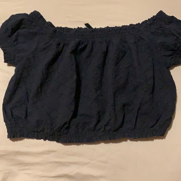 H&M Tops - H&M off the shoulder top